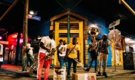 photo-1525994886773-080587e161c2 photo-1525994886773-080587e161c2